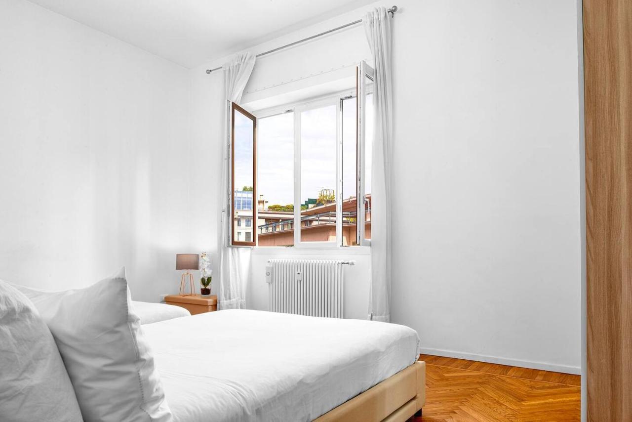 3 Bedrooms Apartment Milan Exterior photo
