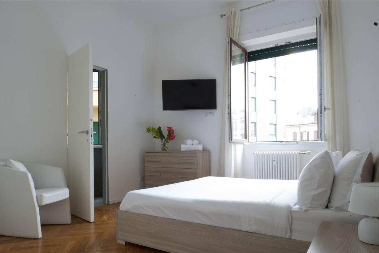 3 Bedrooms Apartment Milan Exterior photo