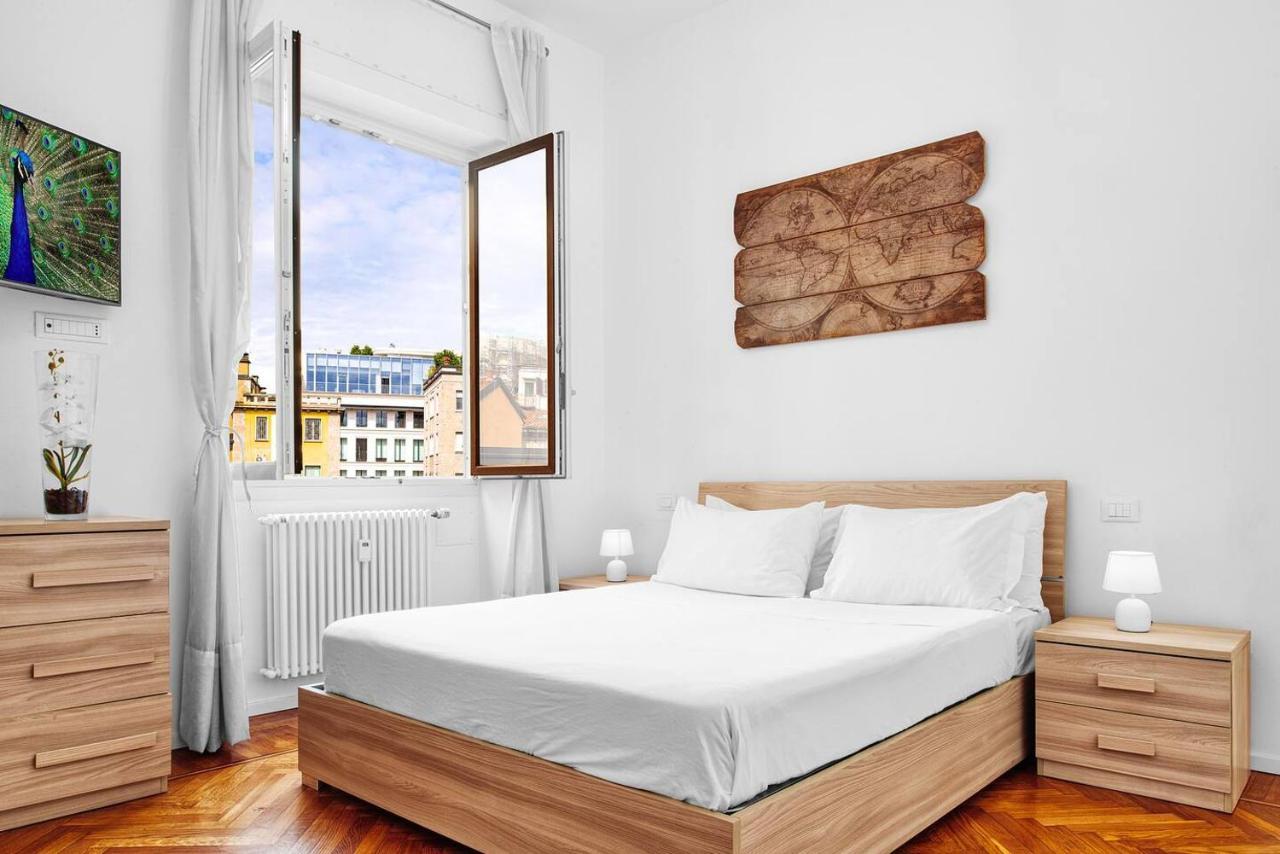 3 Bedrooms Apartment Milan Exterior photo